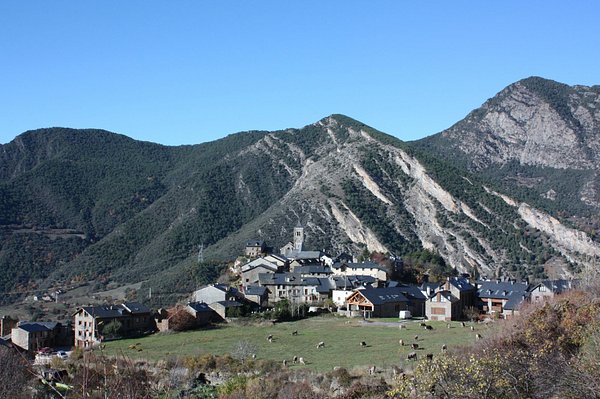 Tírvia, cruce pirenaico menor